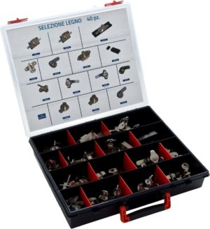 Super Class Suitcases – Lock selection for wooden panels