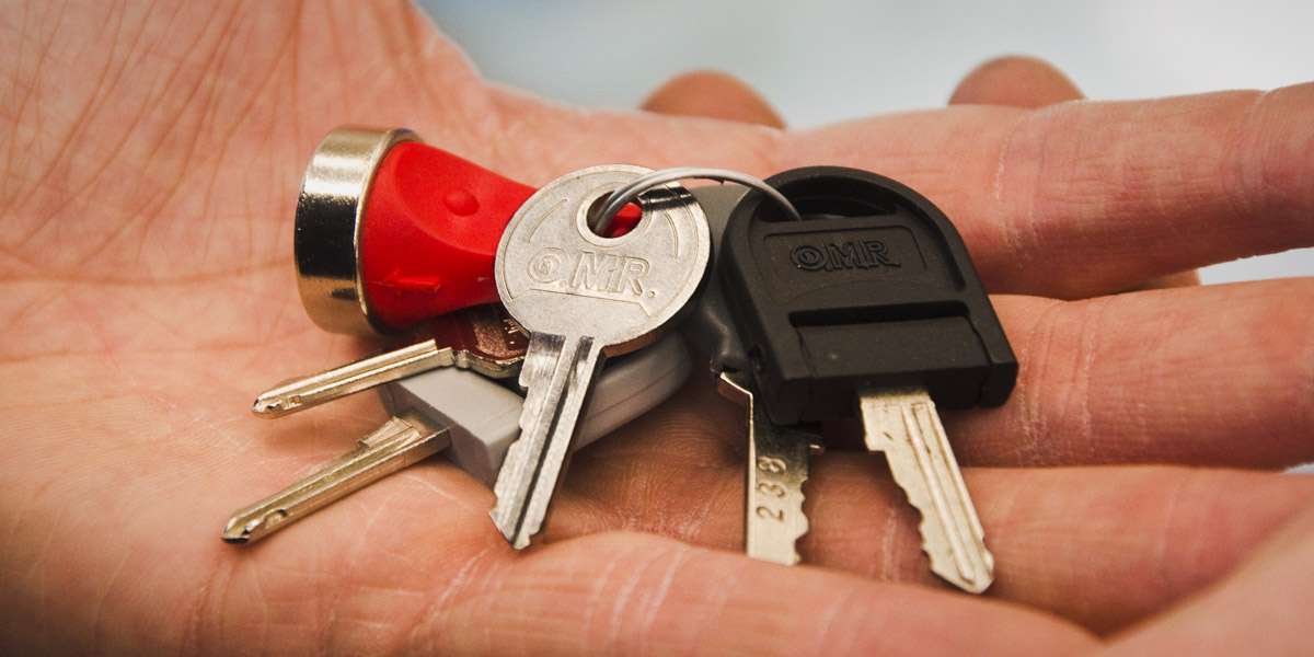 banner-omr keys bunch with omr keys of various types