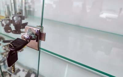 Schlösser für Flügeltüren aus Glas – Die Lösung für Einzel- und Doppeltüren